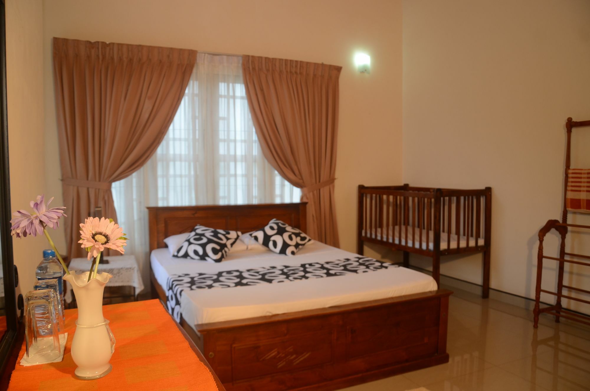 Hanthana Holiday Rooms Kandy Zewnętrze zdjęcie